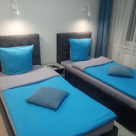 Апартаменты Weekend Inn Użhorod Zewnętrze zdjęcie