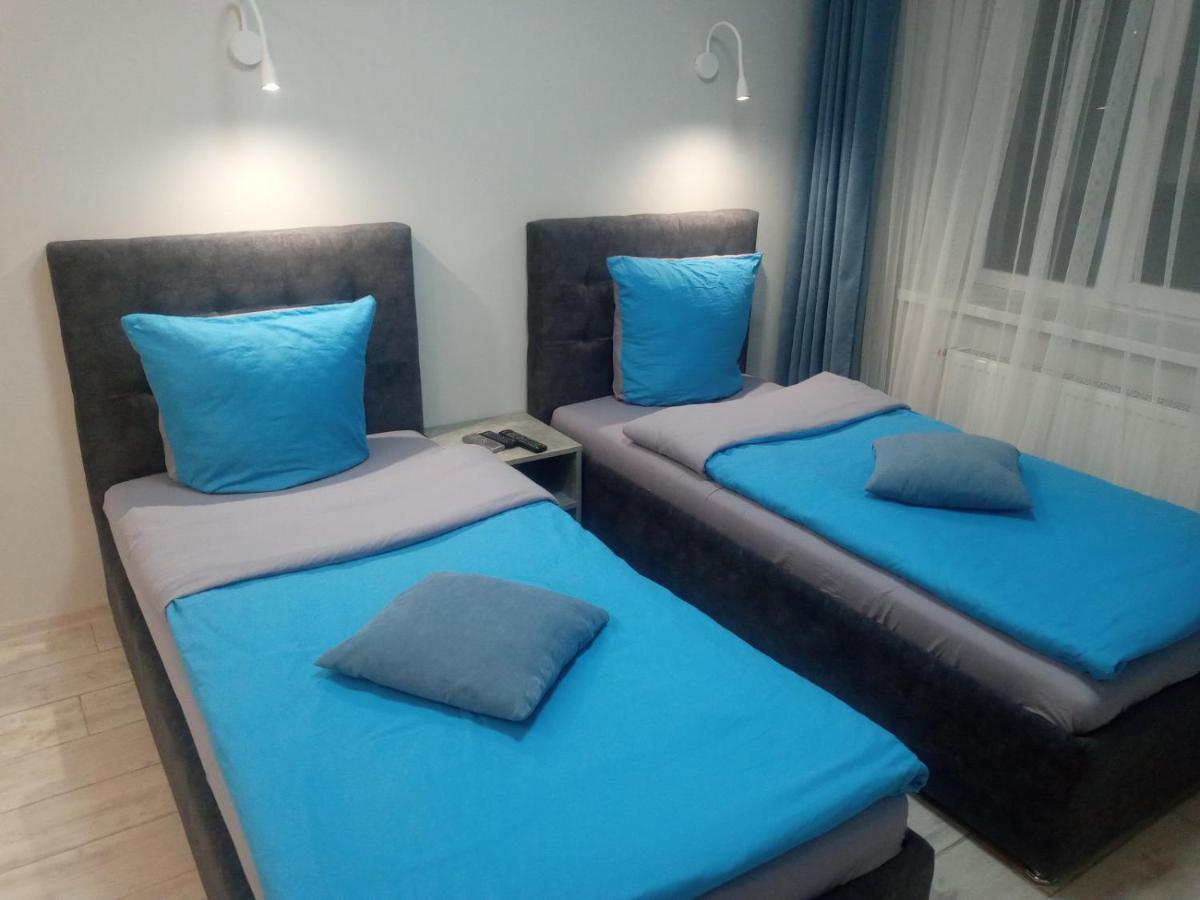 Апартаменты Weekend Inn Użhorod Zewnętrze zdjęcie