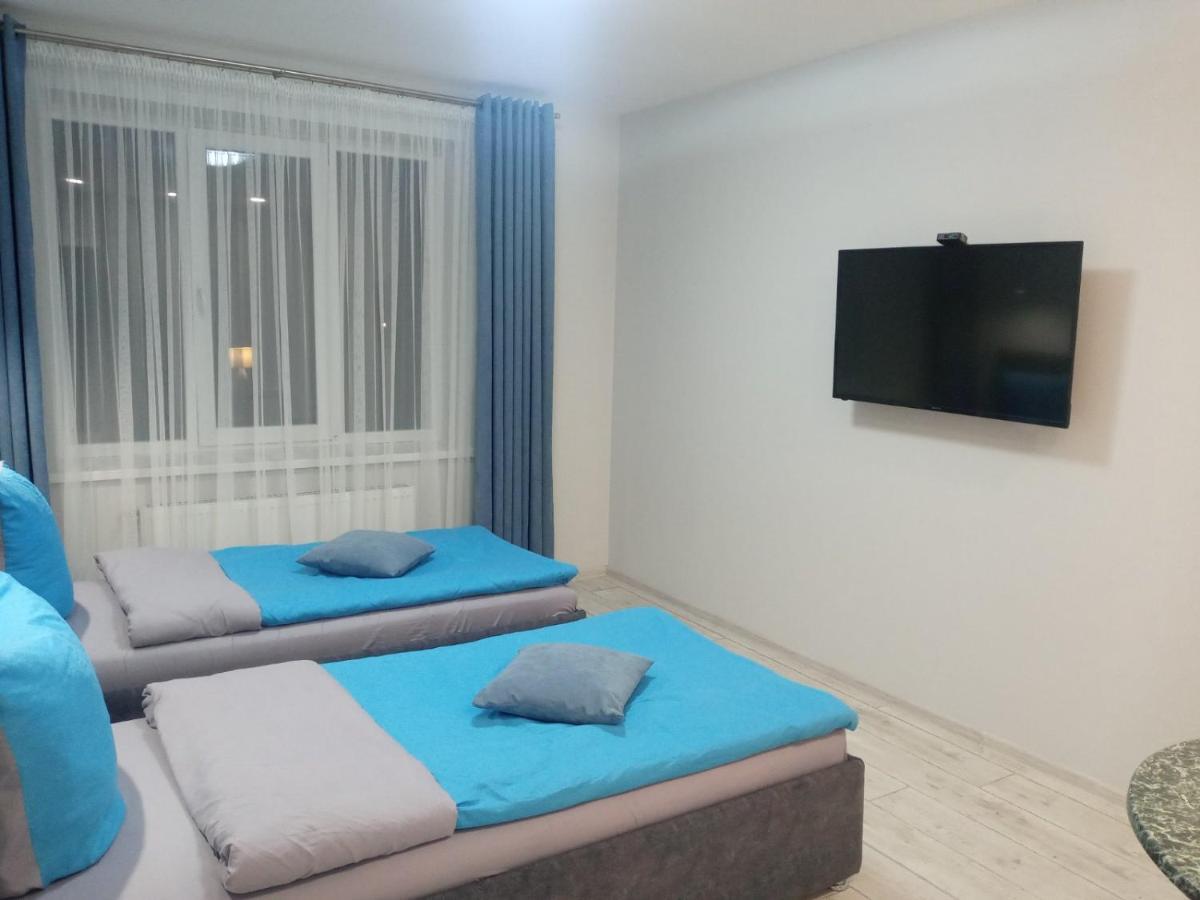 Апартаменты Weekend Inn Użhorod Zewnętrze zdjęcie