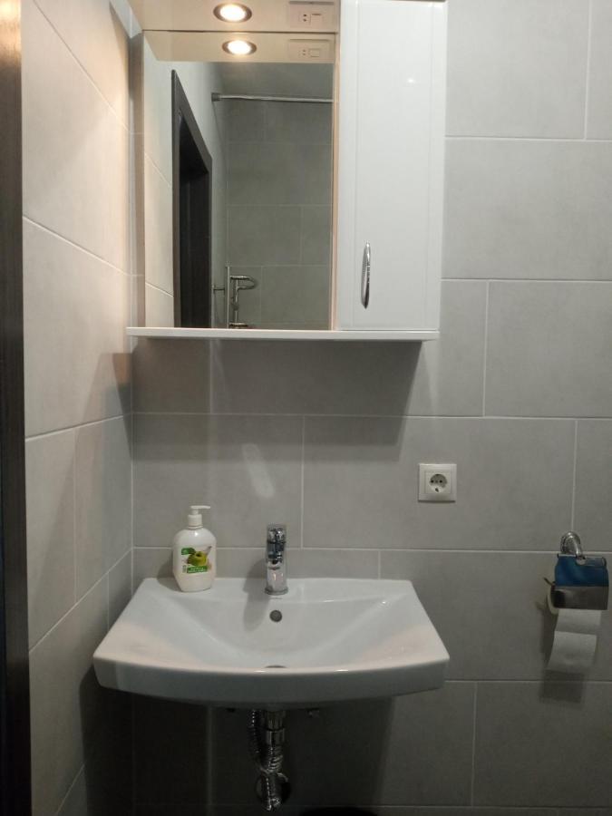 Апартаменты Weekend Inn Użhorod Zewnętrze zdjęcie